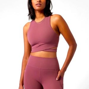 Athleta Concious Cut Out Crop sports bra XS